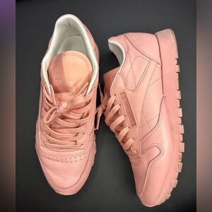 Reebox Pastel Pink Shoes 🩷